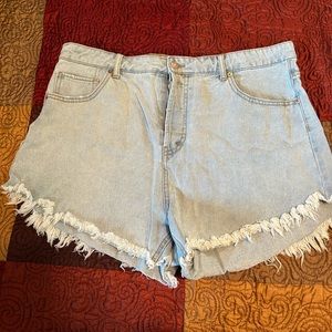 Wild fable light wash Jean fringe shorts, worn twice